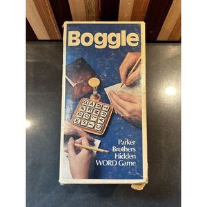 Vintage BOGGLE 1976 1977 Parker Brothers Hidden Word Games